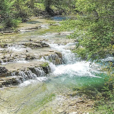 Hébergement de vacances In With Private Pool Borgo Pace